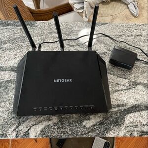 NETGEAR Nighthawk Smart Wi-Fi Router